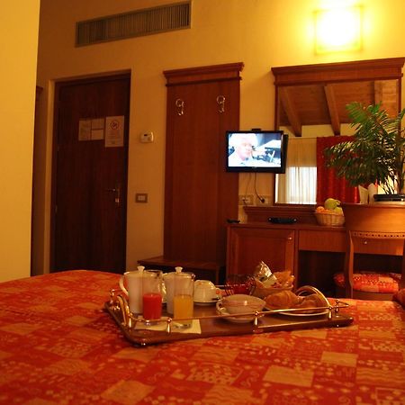 Hotel Il Borghetto Bariano 외부 사진