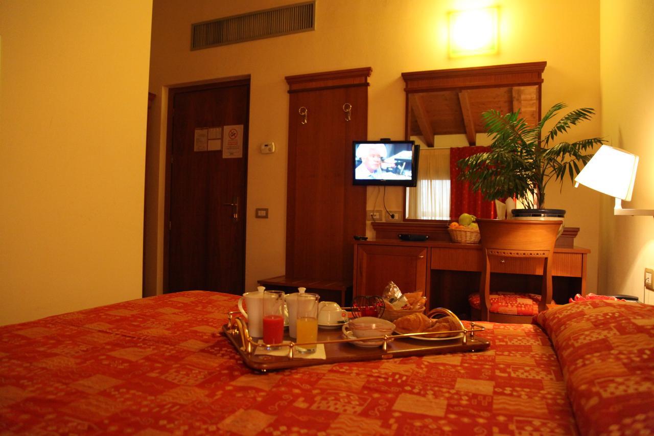 Hotel Il Borghetto Bariano 외부 사진