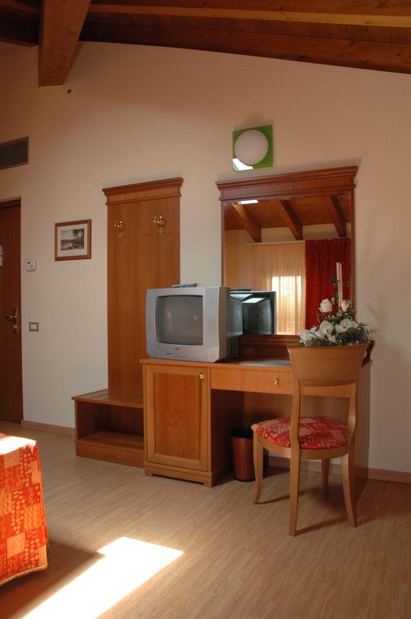 Hotel Il Borghetto Bariano 외부 사진